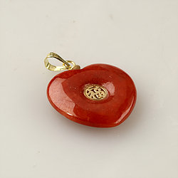 14k-gold-good-luck-heart-red-jade-pendant