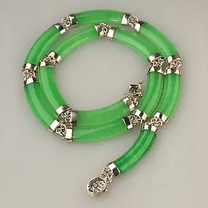 Jade Necklace 95