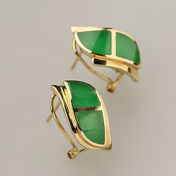 genuine-Green-jade-earring-band-GJE18